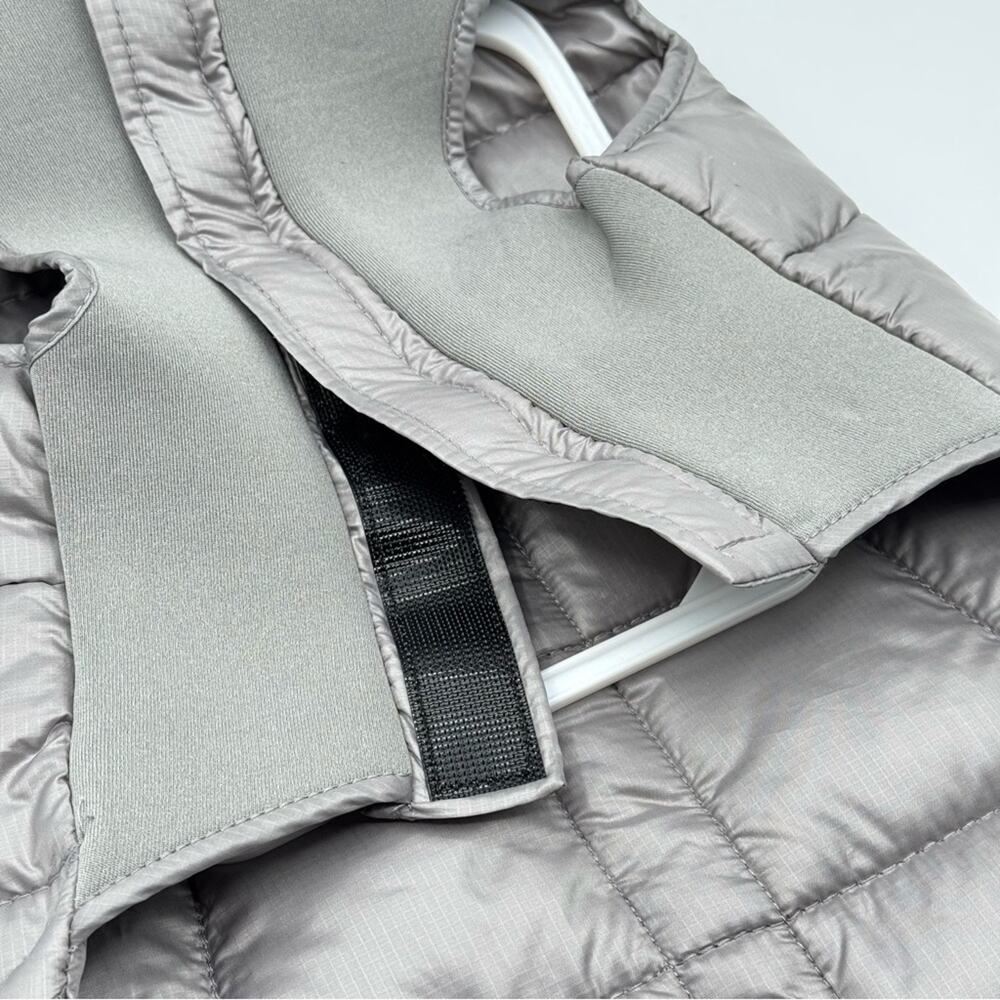 Champion Grey Hooded Puffer Jacket Vest Dog’s Size Small - Picture 4 of 10